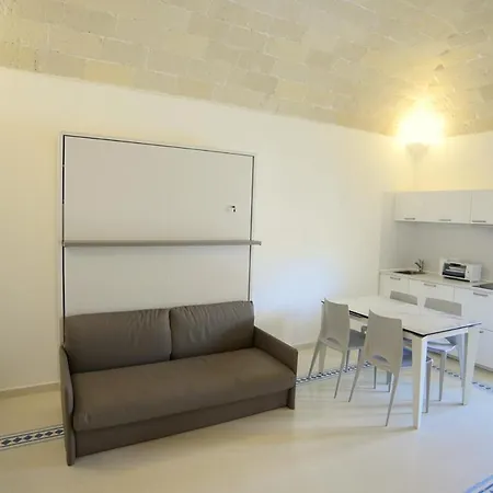 Orange House *